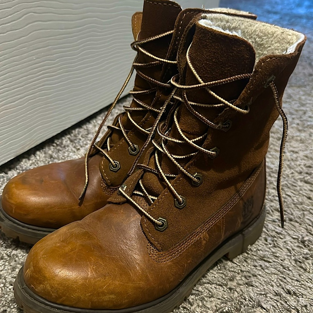 Brown Waterproof Timberlands 8328R